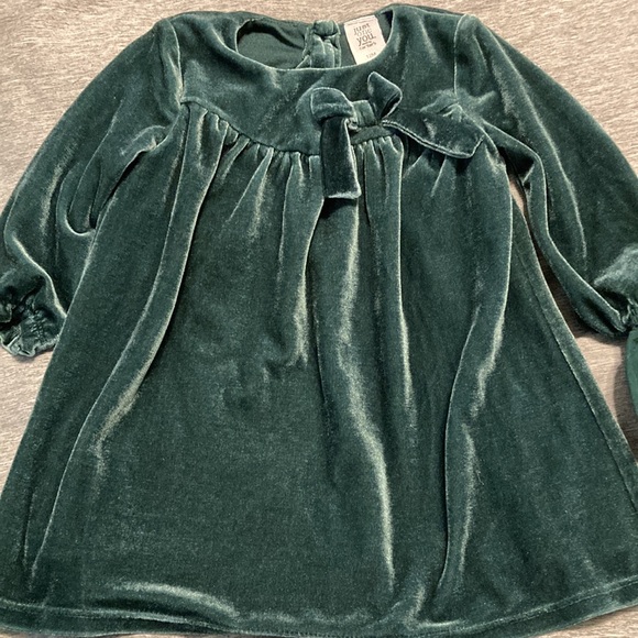 Infant girls velvet dress - Picture 2 of 6